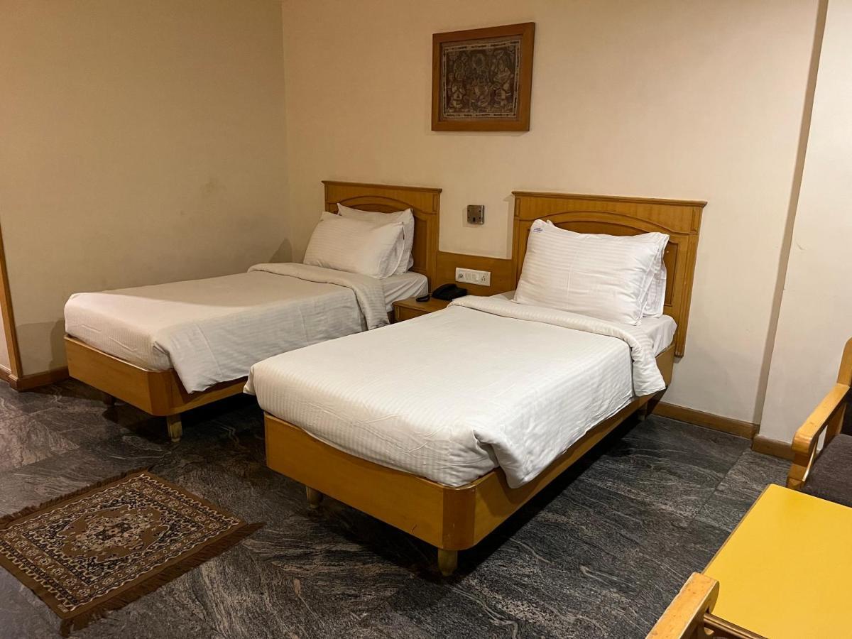 Asr Guesthouse Tirupati Exteriér fotografie